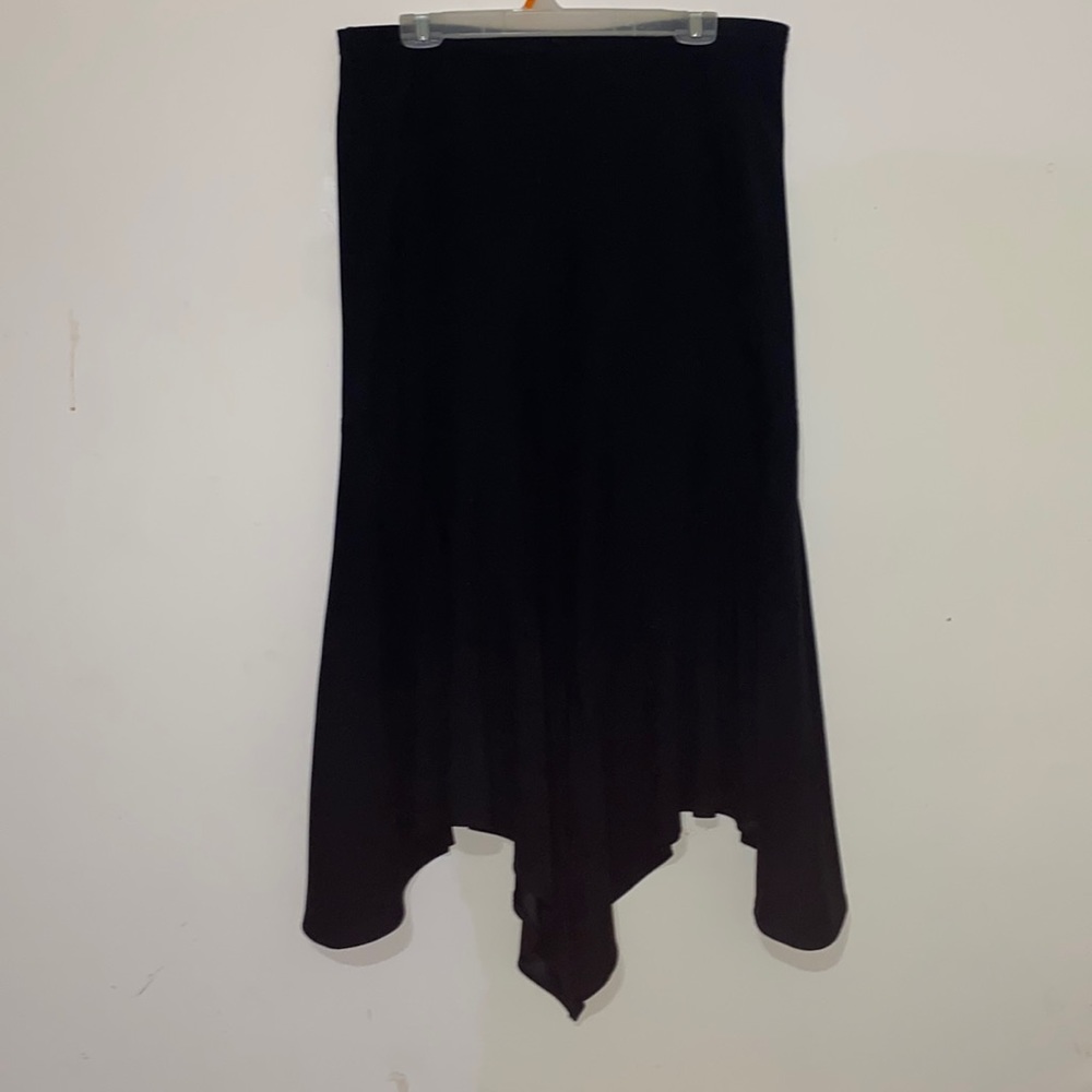 Women’s Larry Levine stretch size 14 skirt